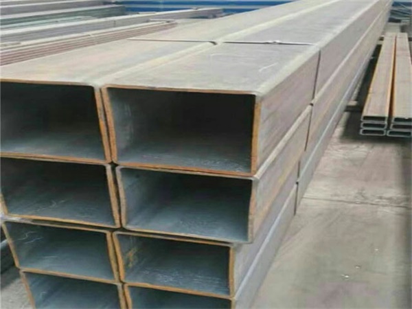 东营<font style='color:red'>Q355B无缝方管</font>大厂出货